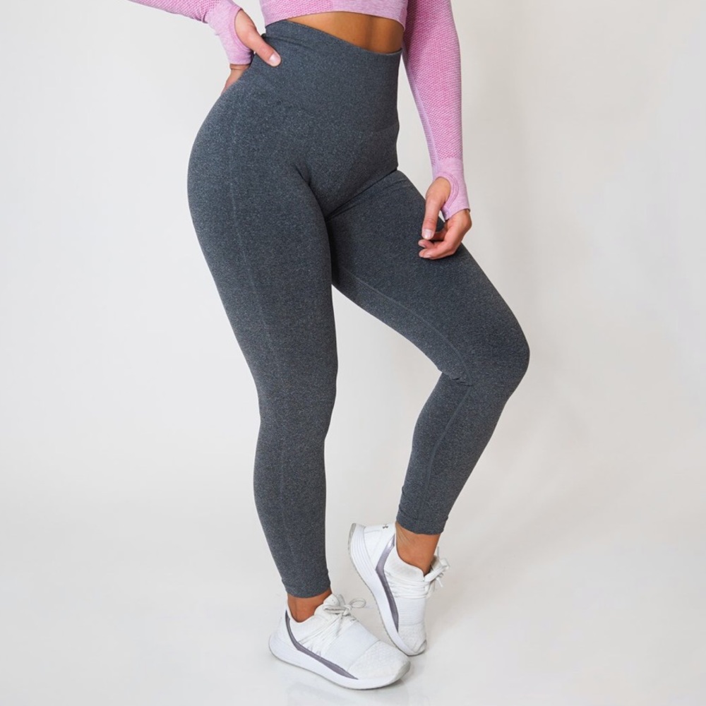 NVGTN Black Speckled Seamless Leggings
